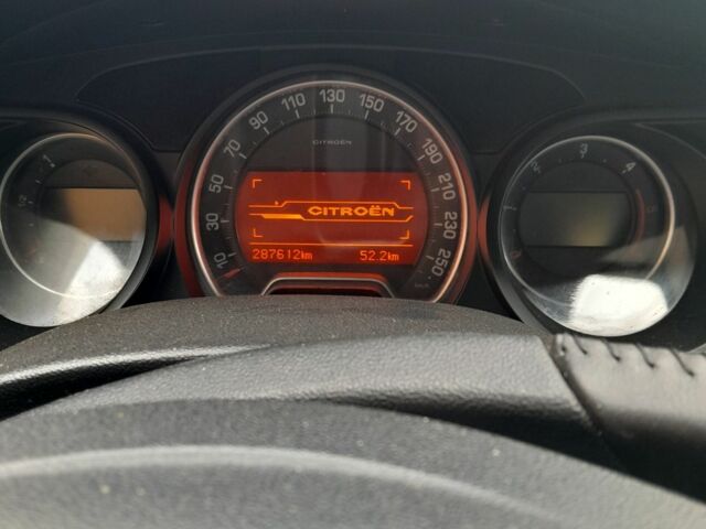 Белый Ситроен С5, объемом двигателя 1.6 л и пробегом 278 тыс. км за 5100 $, фото 7 на Automoto.ua