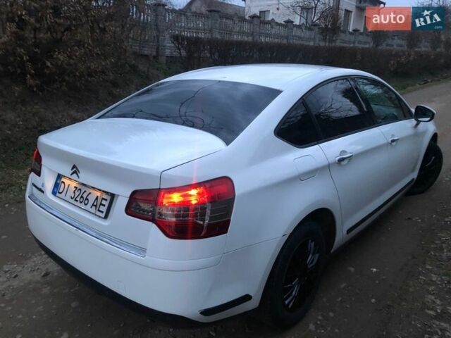 Білий Сітроен С5, об'ємом двигуна 1.6 л та пробігом 355 тис. км за 7333 $, фото 12 на Automoto.ua