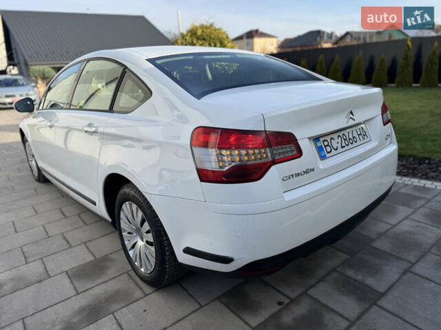 Белый Ситроен С5, объемом двигателя 1.6 л и пробегом 330 тыс. км за 4200 $, фото 6 на Automoto.ua