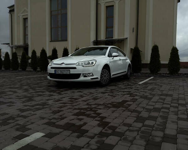 Белый Ситроен С5, объемом двигателя 1.56 л и пробегом 344 тыс. км за 5499 $, фото 17 на Automoto.ua
