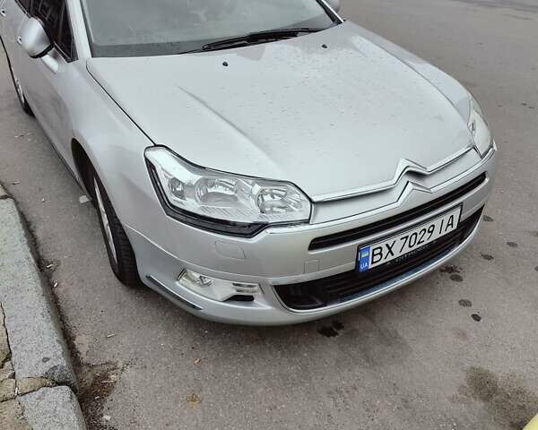 Белый Ситроен С5, объемом двигателя 1.6 л и пробегом 276 тыс. км за 8300 $, фото 8 на Automoto.ua