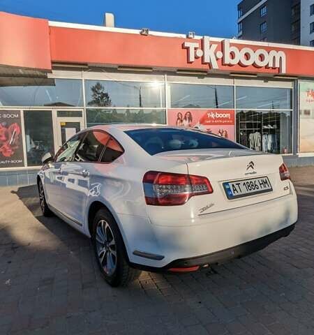 Білий Сітроен С5, об'ємом двигуна 2 л та пробігом 204 тис. км за 7500 $, фото 5 на Automoto.ua