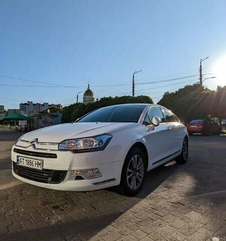 Білий Сітроен С5, об'ємом двигуна 2 л та пробігом 204 тис. км за 7500 $, фото 3 на Automoto.ua