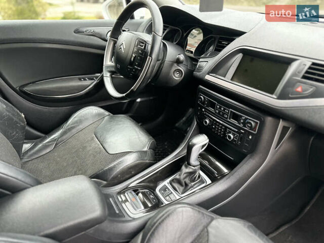 Білий Сітроен С5, об'ємом двигуна 2 л та пробігом 400 тис. км за 4700 $, фото 25 на Automoto.ua