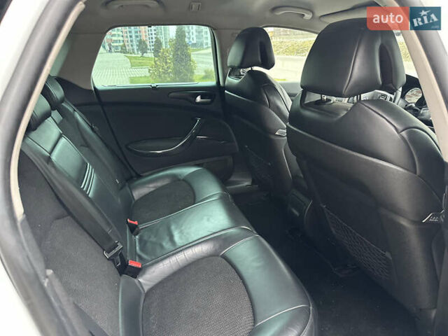 Білий Сітроен С5, об'ємом двигуна 2 л та пробігом 400 тис. км за 4700 $, фото 29 на Automoto.ua