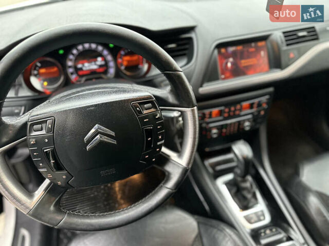 Білий Сітроен С5, об'ємом двигуна 2 л та пробігом 400 тис. км за 4700 $, фото 5 на Automoto.ua