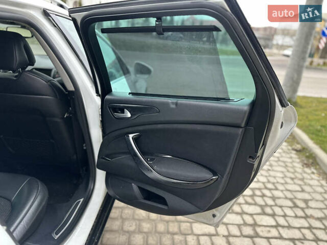 Білий Сітроен С5, об'ємом двигуна 2 л та пробігом 400 тис. км за 4700 $, фото 27 на Automoto.ua