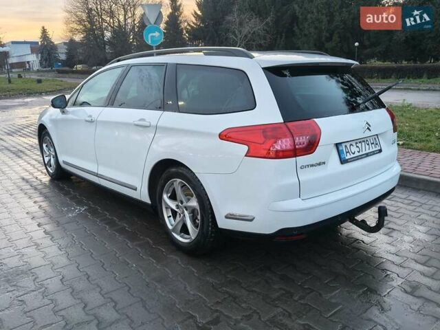 Белый Ситроен С5, объемом двигателя 2 л и пробегом 262 тыс. км за 8400 $, фото 5 на Automoto.ua