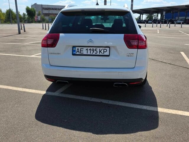 Сітроен С5 2010 у Кривому Розі на Automoto.ua Білий Сітроен С5, об'ємом двигуна 3 л та пробігом 345 тис. км за 7300 $, фото 7 на Automoto.ua