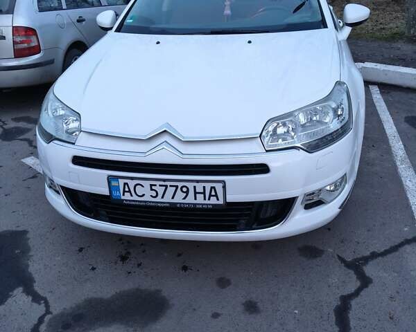 Белый Ситроен С5, объемом двигателя 2 л и пробегом 262 тыс. км за 8400 $, фото 8 на Automoto.ua