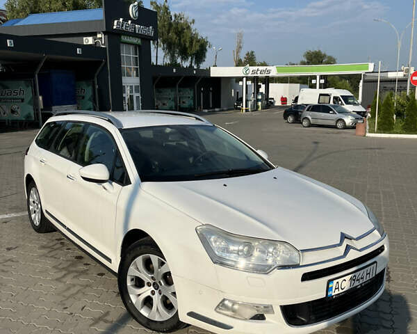 Белый Ситроен С5, объемом двигателя 2 л и пробегом 307 тыс. км за 6000 $, фото 7 на Automoto.ua