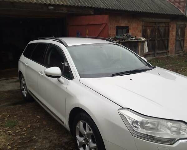 Белый Ситроен С5, объемом двигателя 1.6 л и пробегом 285 тыс. км за 5800 $, фото 15 на Automoto.ua