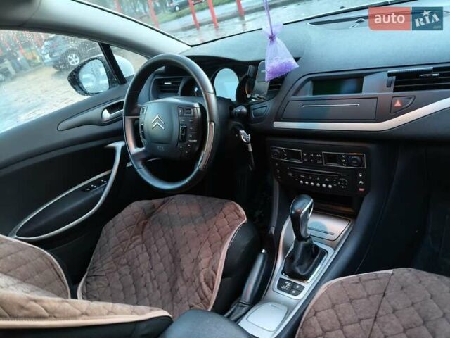 Білий Сітроен С5, об'ємом двигуна 2 л та пробігом 262 тис. км за 7500 $, фото 14 на Automoto.ua