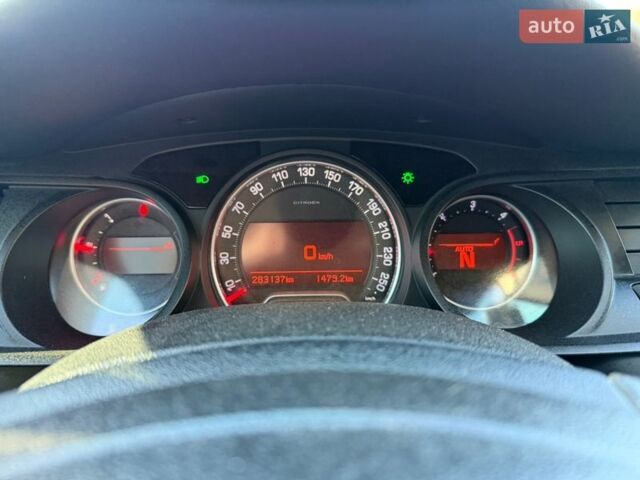 Белый Ситроен С5, объемом двигателя 1.6 л и пробегом 283 тыс. км за 5800 $, фото 19 на Automoto.ua