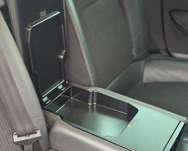 Білий Сітроен С5, об'ємом двигуна 2 л та пробігом 252 тис. км за 7150 $, фото 33 на Automoto.ua