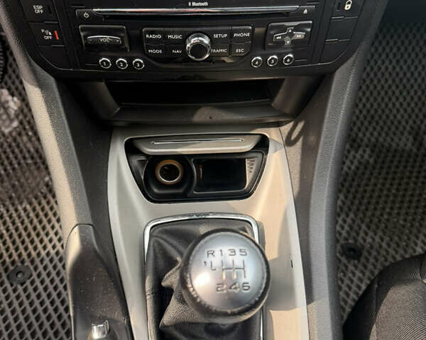 Белый Ситроен С5, объемом двигателя 2 л и пробегом 212 тыс. км за 7200 $, фото 28 на Automoto.ua