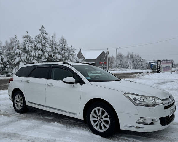 Белый Ситроен С5, объемом двигателя 1.6 л и пробегом 347 тыс. км за 7000 $, фото 4 на Automoto.ua