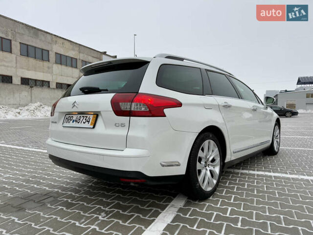 Білий Сітроен С5, об'ємом двигуна 2 л та пробігом 192 тис. км за 6999 $, фото 16 на Automoto.ua