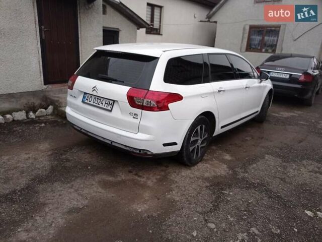 Білий Сітроен С5, об'ємом двигуна 1.56 л та пробігом 288 тис. км за 5800 $, фото 17 на Automoto.ua