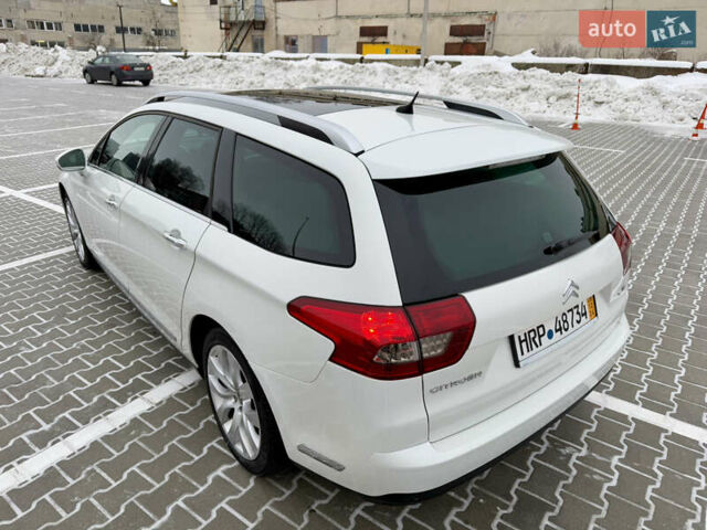 Білий Сітроен С5, об'ємом двигуна 2 л та пробігом 192 тис. км за 6999 $, фото 5 на Automoto.ua