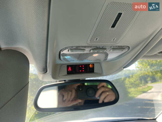 Ситроен С5 2011 в Львове на Automoto.ua Белый Ситроен С5, объемом двигателя 1.56 л и пробегом 285 тыс. км за 5750 $, фото 24 на Automoto.ua