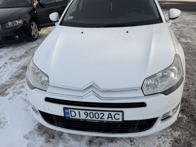 Білий Сітроен С5, об'ємом двигуна 2 л та пробігом 213 тис. км за 6900 $, фото 10 на Automoto.ua