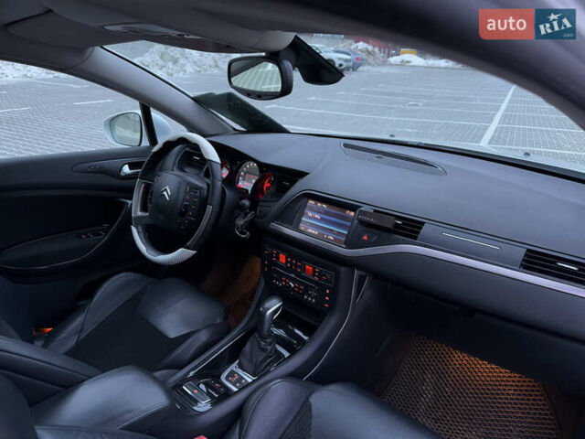 Білий Сітроен С5, об'ємом двигуна 2 л та пробігом 192 тис. км за 6999 $, фото 74 на Automoto.ua