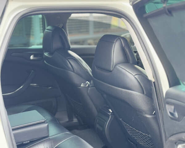 Білий Сітроен С5, об'ємом двигуна 2 л та пробігом 252 тис. км за 7150 $, фото 31 на Automoto.ua