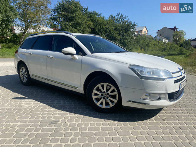 Ситроен С5 2011 в Львове на Automoto.ua Белый Ситроен С5, объемом двигателя 1.56 л и пробегом 285 тыс. км за 5750 $, фото 9 на Automoto.ua