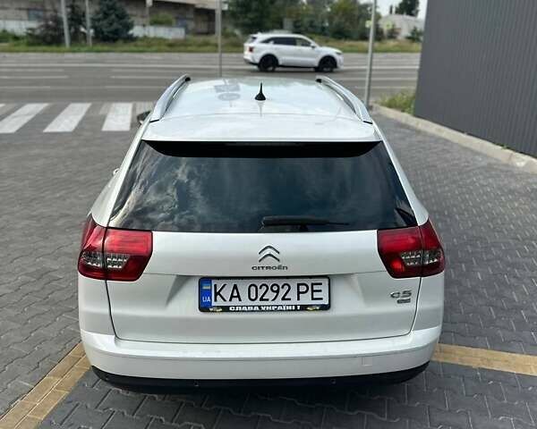 Білий Сітроен С5, об'ємом двигуна 1.56 л та пробігом 245 тис. км за 8500 $, фото 9 на Automoto.ua