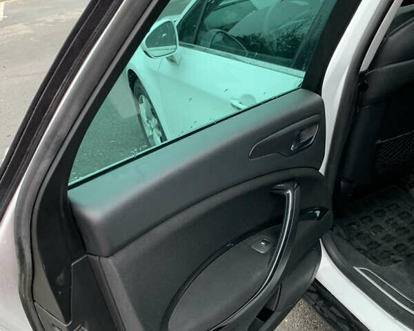 Білий Сітроен С5, об'ємом двигуна 2 л та пробігом 199 тис. км за 7300 $, фото 34 на Automoto.ua