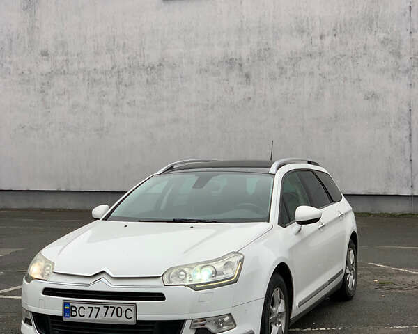 Білий Сітроен С5, об'ємом двигуна 2 л та пробігом 199 тис. км за 7300 $, фото 1 на Automoto.ua