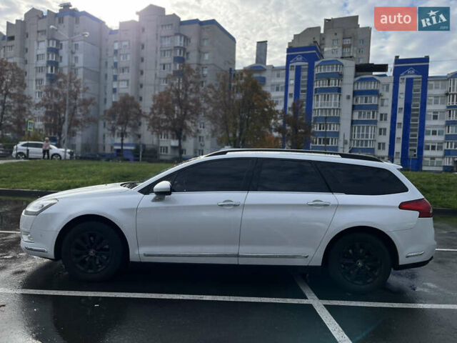 Сітроен С5 2013 у Чернігові на Automoto.ua Білий Сітроен С5, об'ємом двигуна 1.56 л та пробігом 243 тис. км за 7200 $, фото 1 на Automoto.ua
