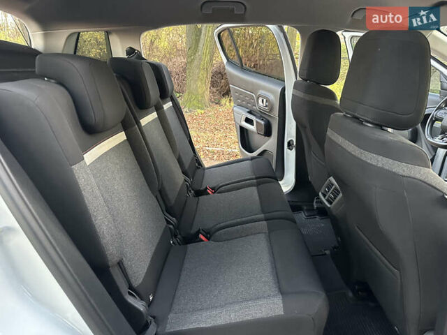 Білий Сітроен С5, об'ємом двигуна 1.5 л та пробігом 197 тис. км за 18700 $, фото 34 на Automoto.ua