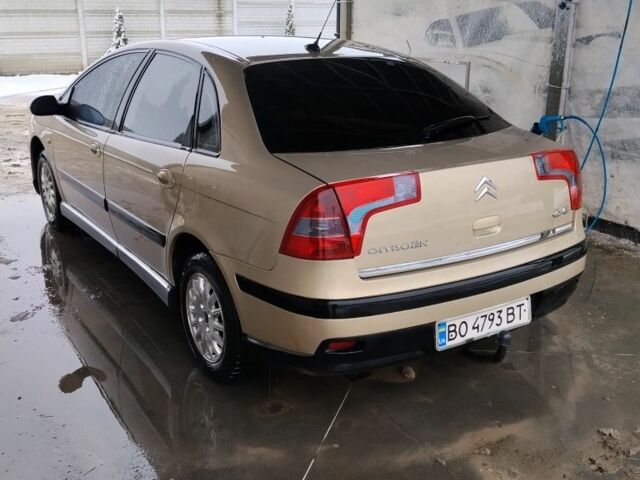Бежевый Ситроен С5, объемом двигателя 2 л и пробегом 335 тыс. км за 3650 $, фото 4 на Automoto.ua