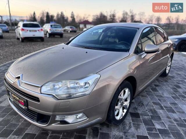 Бежевый Ситроен С5, объемом двигателя 2 л и пробегом 213 тыс. км за 5499 $, фото 3 на Automoto.ua