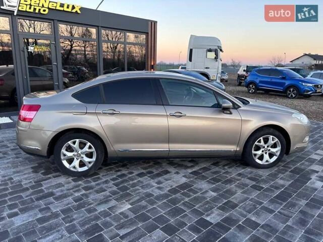 Бежевый Ситроен С5, объемом двигателя 2 л и пробегом 213 тыс. км за 5499 $, фото 8 на Automoto.ua