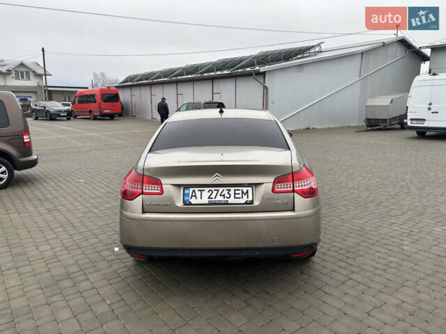 Бежевый Ситроен С5, объемом двигателя 2 л и пробегом 214 тыс. км за 5600 $, фото 7 на Automoto.ua