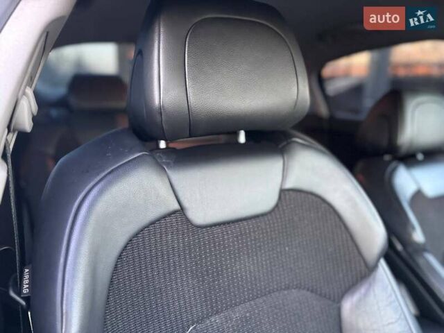 Бежевый Ситроен С5, объемом двигателя 2 л и пробегом 213 тыс. км за 5499 $, фото 31 на Automoto.ua