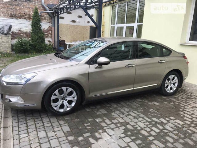 Бежевый Ситроен С5, объемом двигателя 2 л и пробегом 214 тыс. км за 8200 $, фото 11 на Automoto.ua