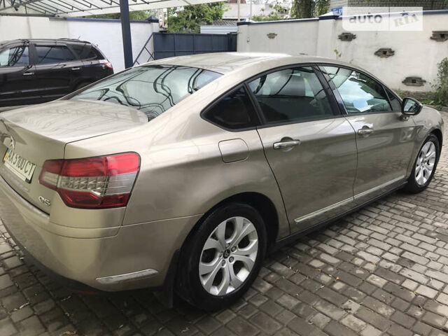 Бежевый Ситроен С5, объемом двигателя 2 л и пробегом 214 тыс. км за 8200 $, фото 13 на Automoto.ua