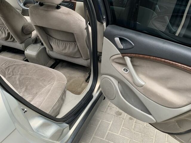 Бежевый Ситроен С5, объемом двигателя 2 л и пробегом 375 тыс. км за 3200 $, фото 9 на Automoto.ua