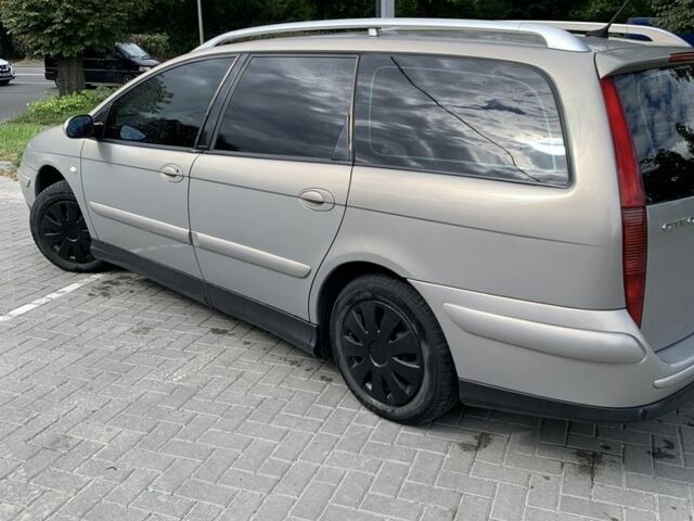 Бежевый Ситроен С5, объемом двигателя 2 л и пробегом 375 тыс. км за 3200 $, фото 3 на Automoto.ua