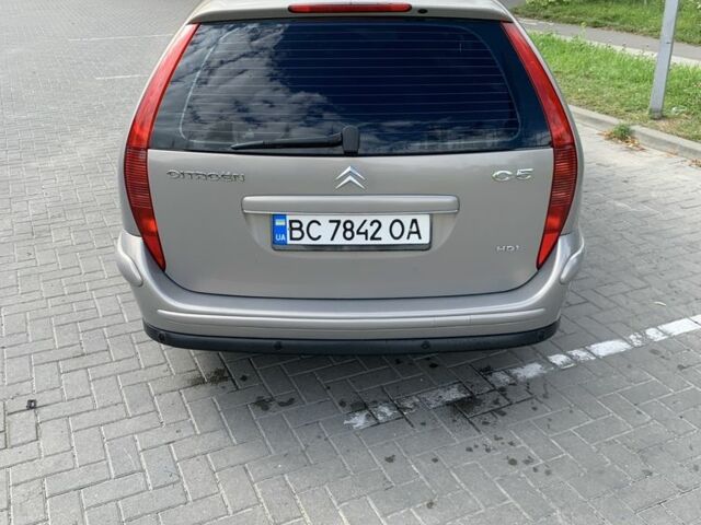 Бежевый Ситроен С5, объемом двигателя 2 л и пробегом 375 тыс. км за 3200 $, фото 5 на Automoto.ua