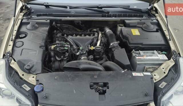 Бежевий Сітроен С5, об'ємом двигуна 2 л та пробігом 382 тис. км за 6500 $, фото 15 на Automoto.ua