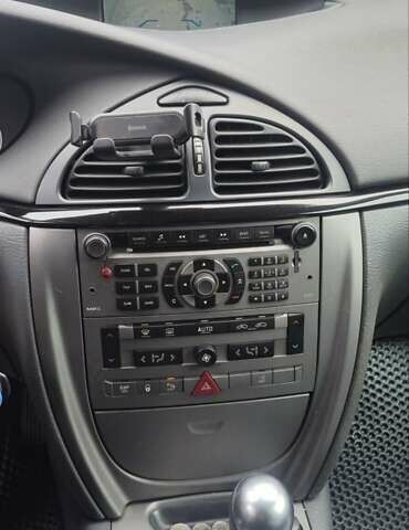 Бежевий Сітроен С5, об'ємом двигуна 2 л та пробігом 382 тис. км за 6500 $, фото 11 на Automoto.ua