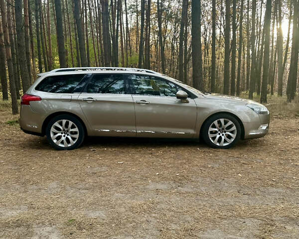 Бежевый Ситроен С5, объемом двигателя 2 л и пробегом 168 тыс. км за 10500 $, фото 10 на Automoto.ua