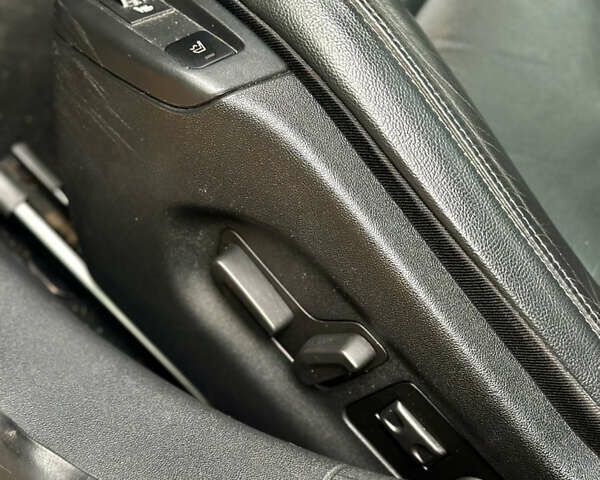 Бежевый Ситроен С5, объемом двигателя 2 л и пробегом 168 тыс. км за 10500 $, фото 25 на Automoto.ua