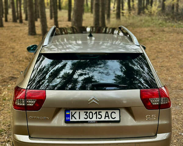 Бежевый Ситроен С5, объемом двигателя 2 л и пробегом 168 тыс. км за 10500 $, фото 8 на Automoto.ua