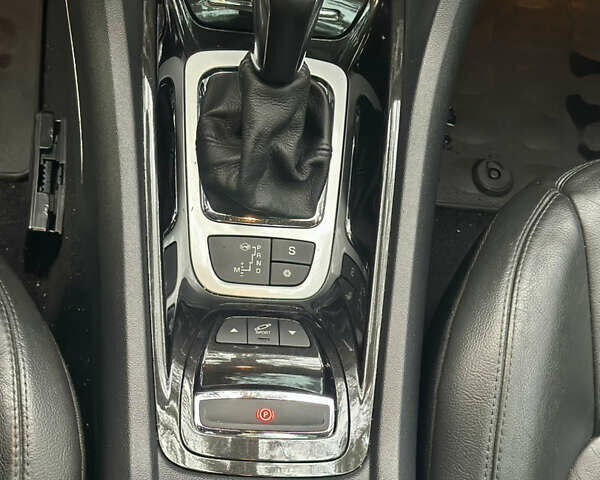 Бежевый Ситроен С5, объемом двигателя 2 л и пробегом 168 тыс. км за 10500 $, фото 26 на Automoto.ua